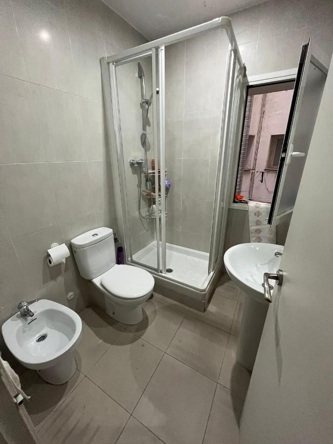 Habitacion Matrimonial En Piso Compartido En El Centro De Madrid Lejlighed Eksteriør billede